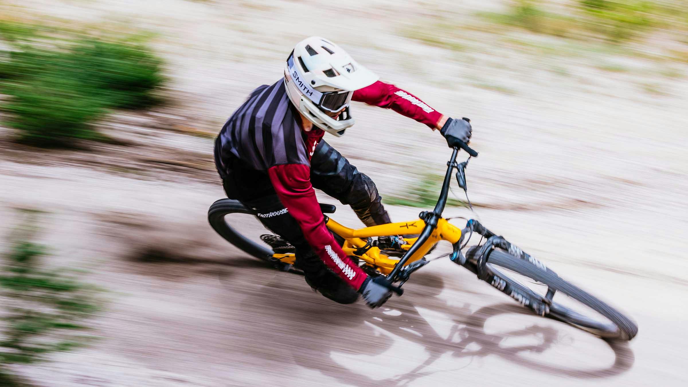 Downhill Mountain Biking at Mammoth Bike Park